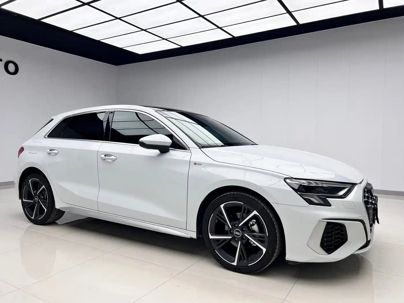 Audi A3 2022 Sportback 35 TFSI Style Sport фото 2