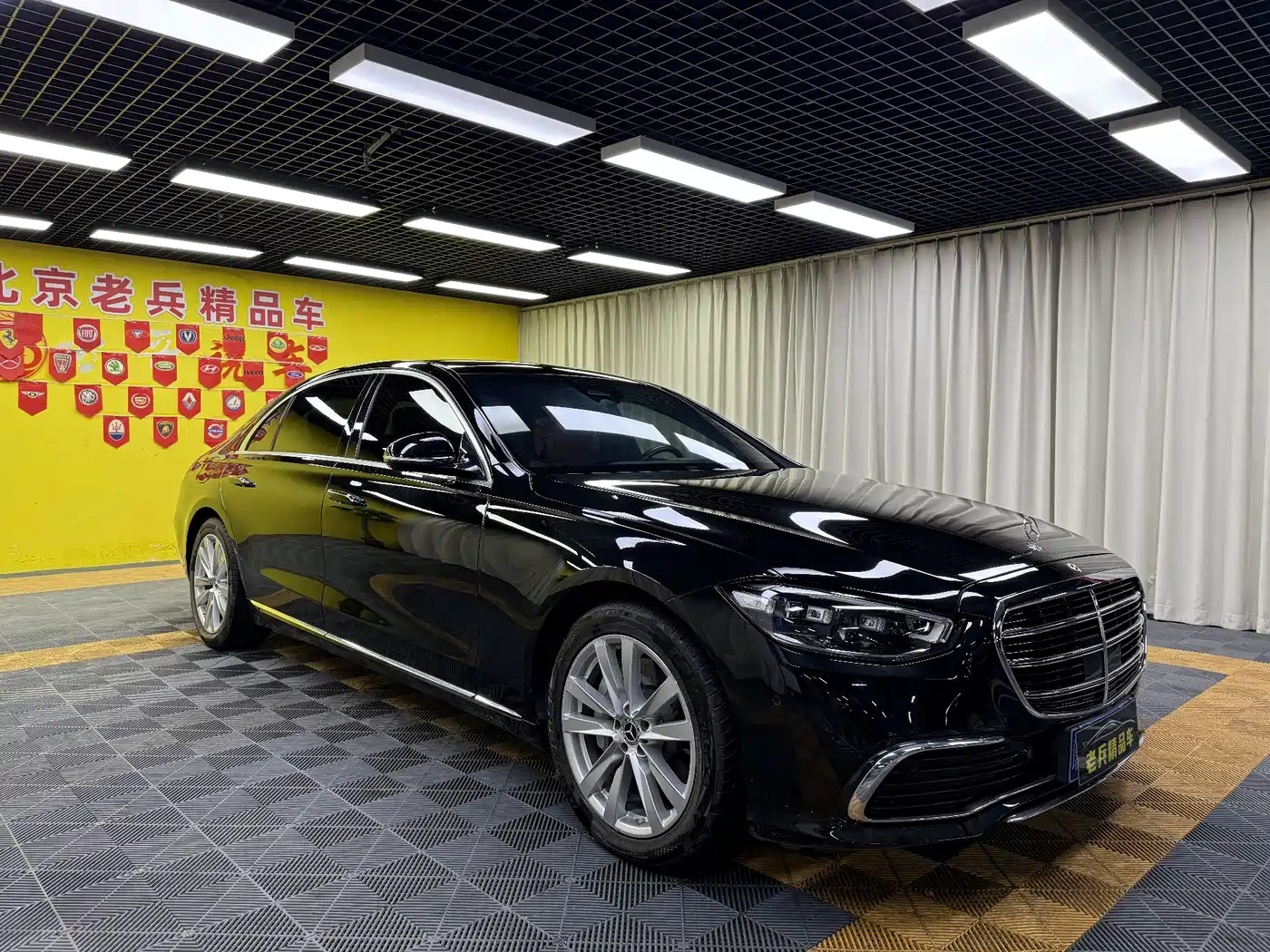 Mercedes-Benz S-Class 2023 Model S 400 L Business Edition фото 3