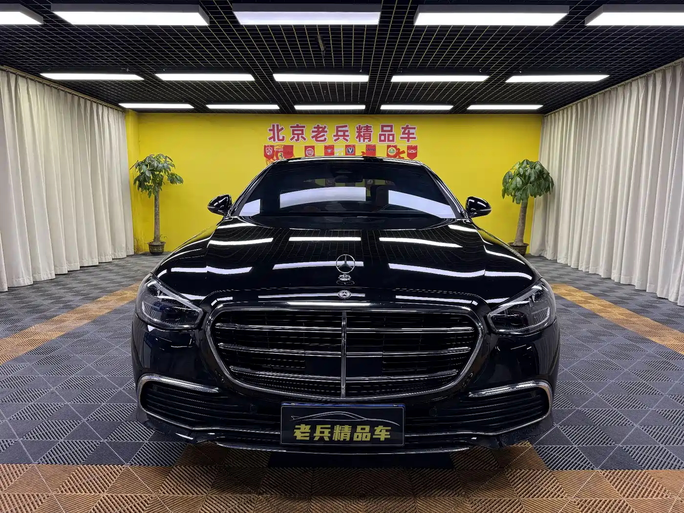 Mercedes-Benz S-Class 2023 Model S 400 L Business Edition фото 2