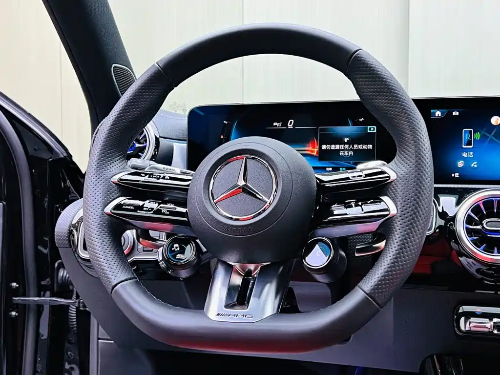 Mercedes-Benz A-Class, миниатюра 10