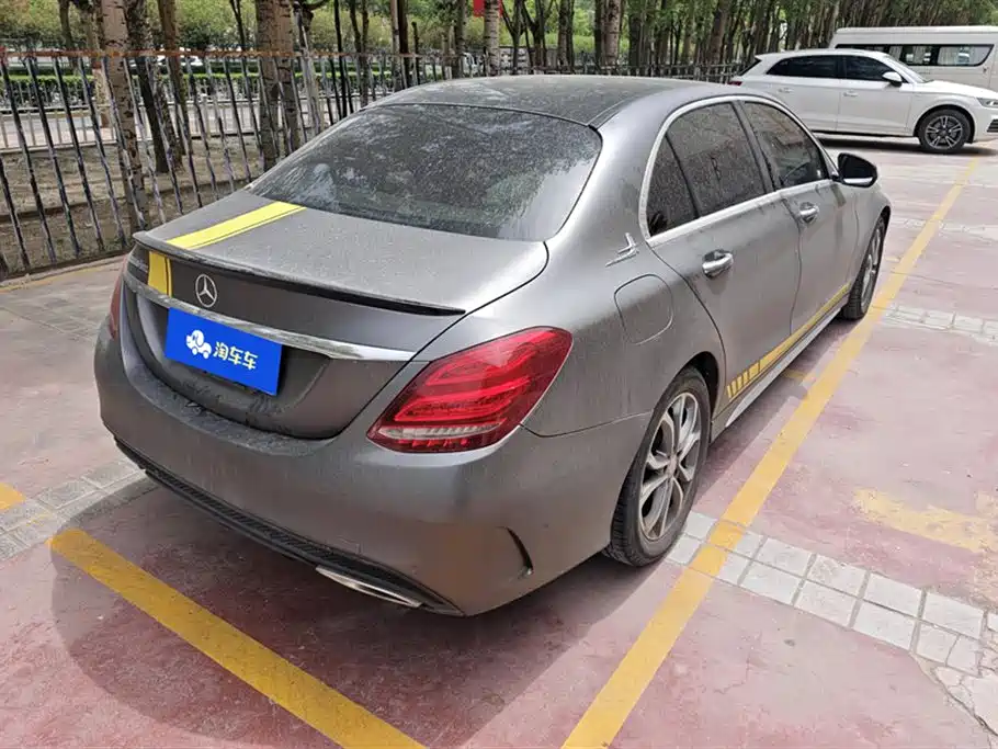 Mercedes-Benz C-Class 2015 Facelift C 200 L Sport фото 3
