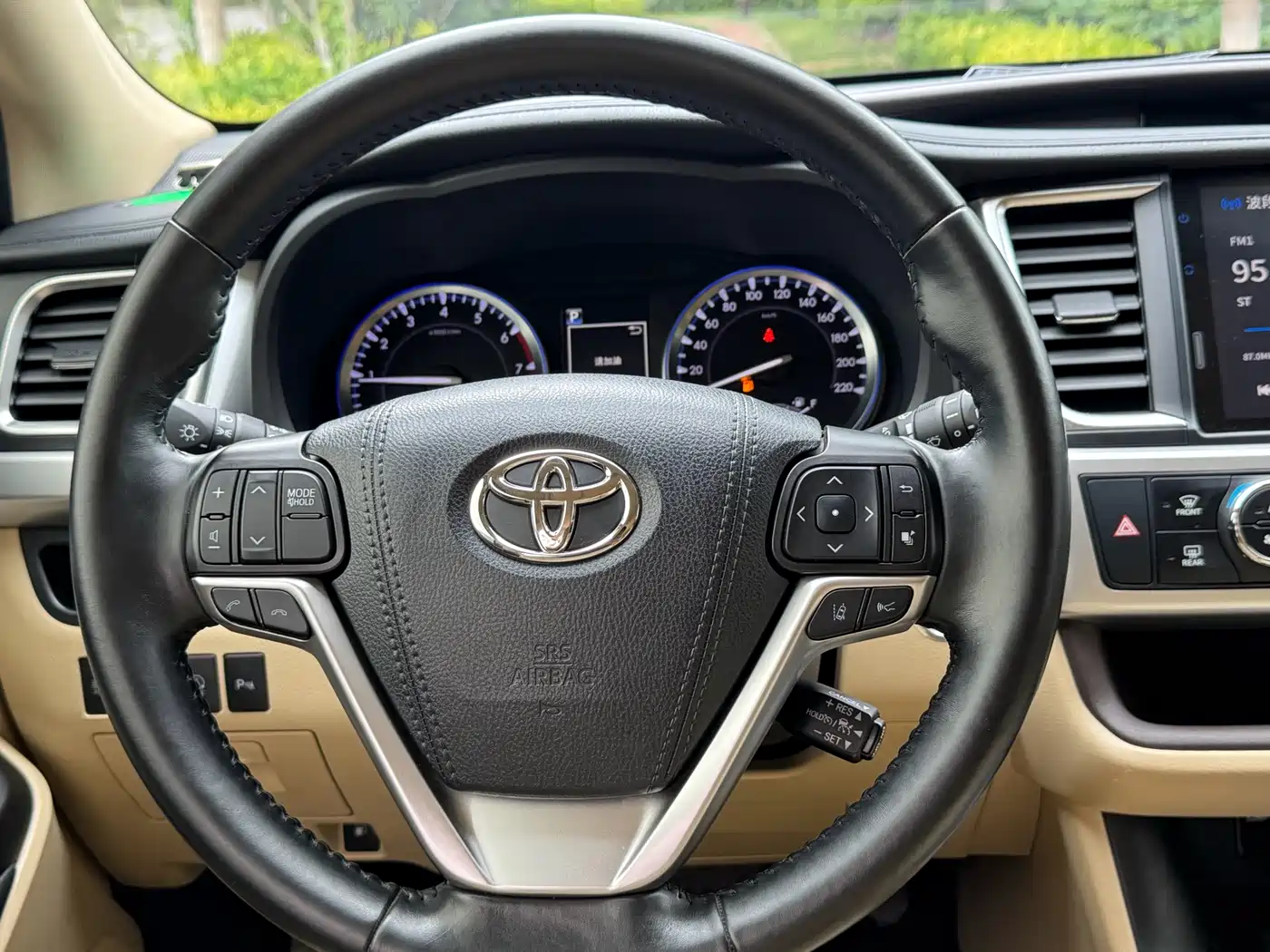 Toyota Highlander 2018 2.0T 2WD Luxury 7-seater (China V) фото 18