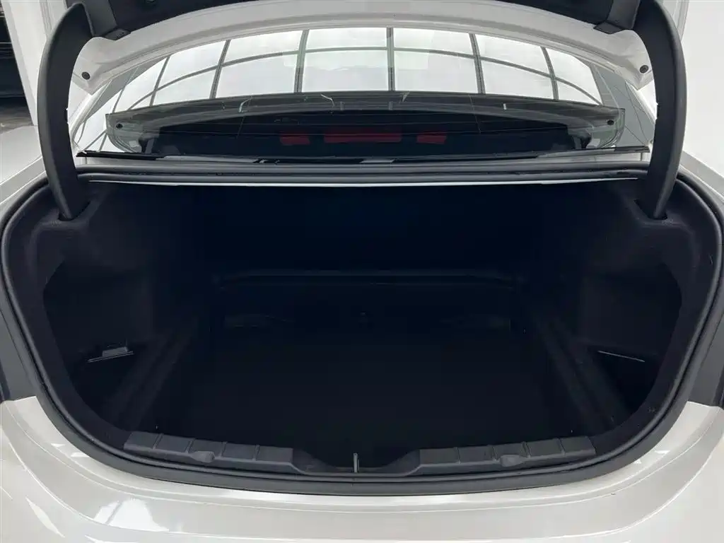 BMW 1 Series 2021 Facelift 120i M Sport фото 15