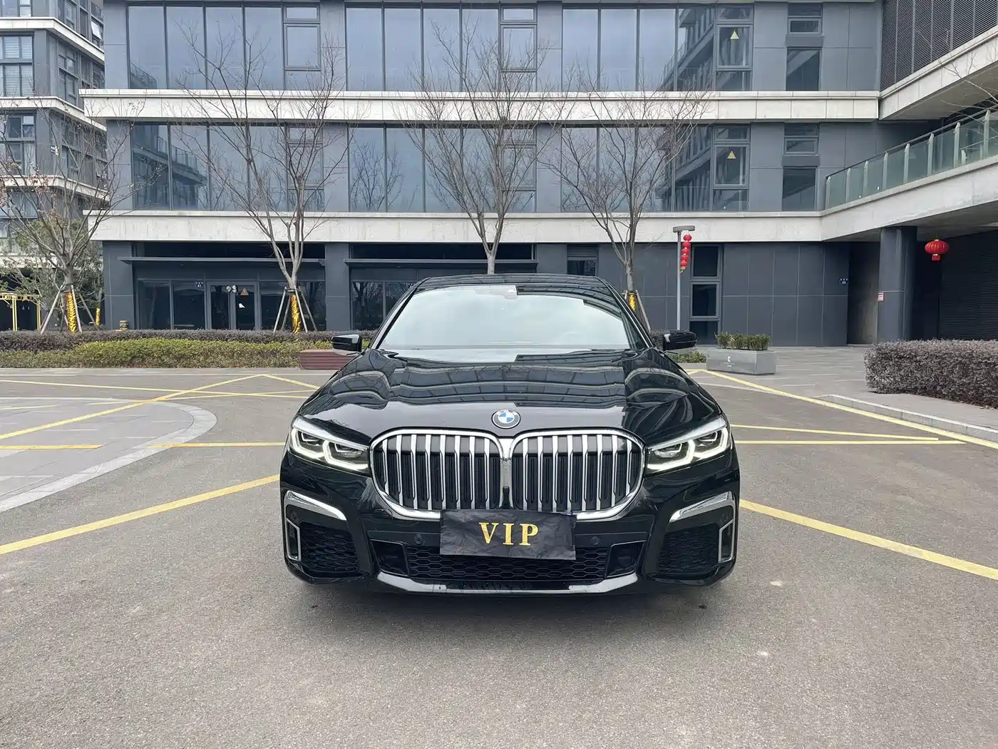 BMW 7 Series 2019 740Li Leading M Sport Package фото 2
