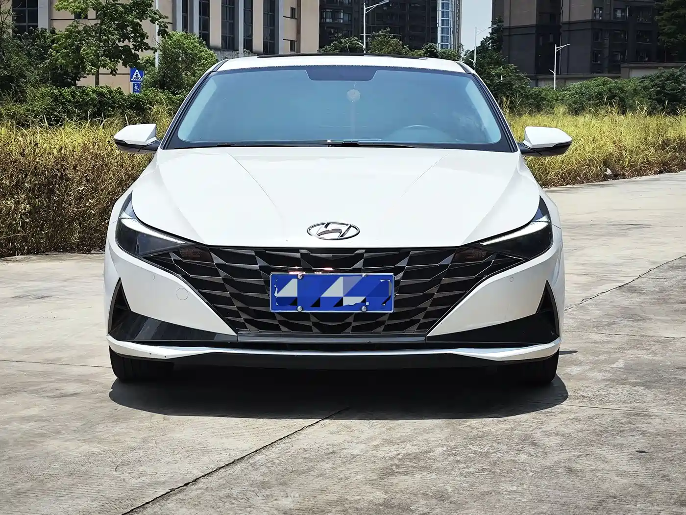 Hyundai Elantra 2021 1.5L CVT GLX Elite Edition фото 2