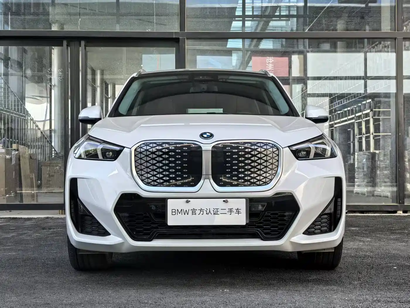BMW iX1 2023 xDrive30L M Sport Package фото 2