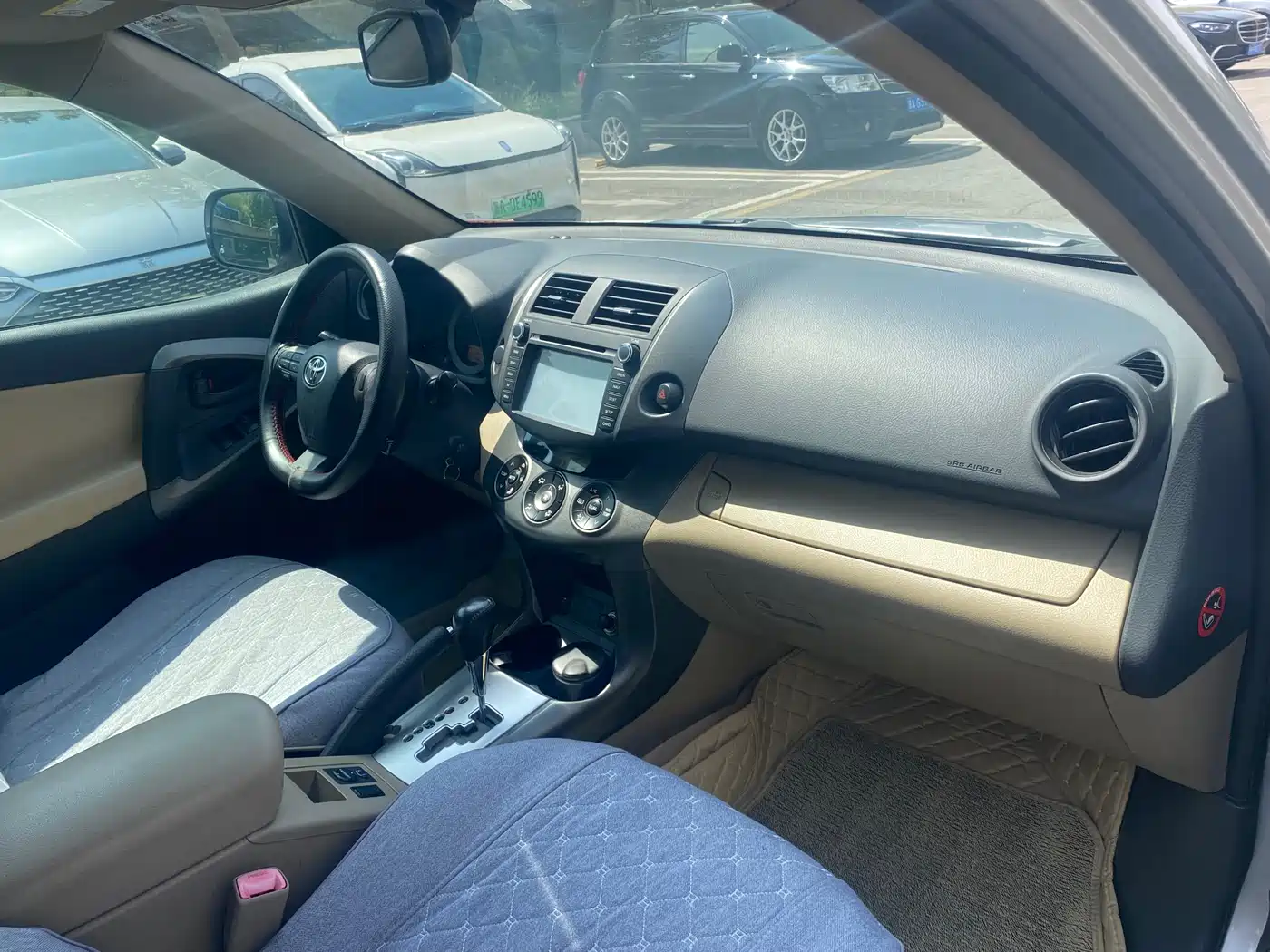 Toyota RAV4 Rongfang 2013 Special Edition 2.0L Auto Classic фото 10