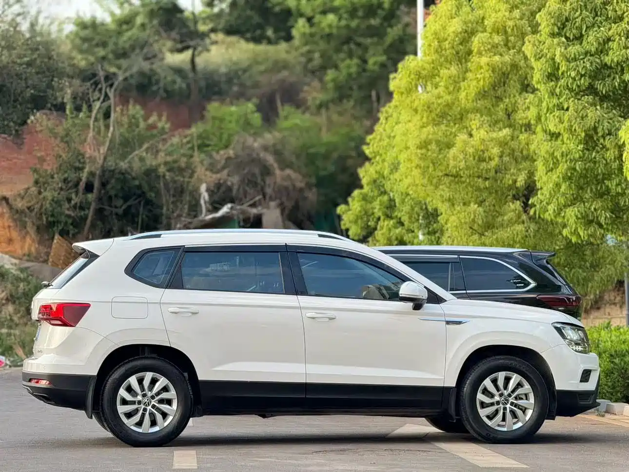 Volkswagen Tharu 2021 Model 280TSI 2WD Trend Edition фото 4