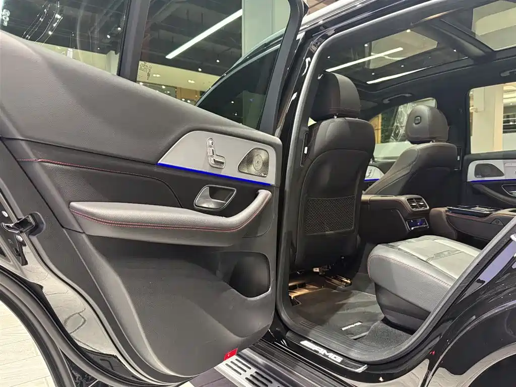 MERCEDES-BENZ GLE AMG