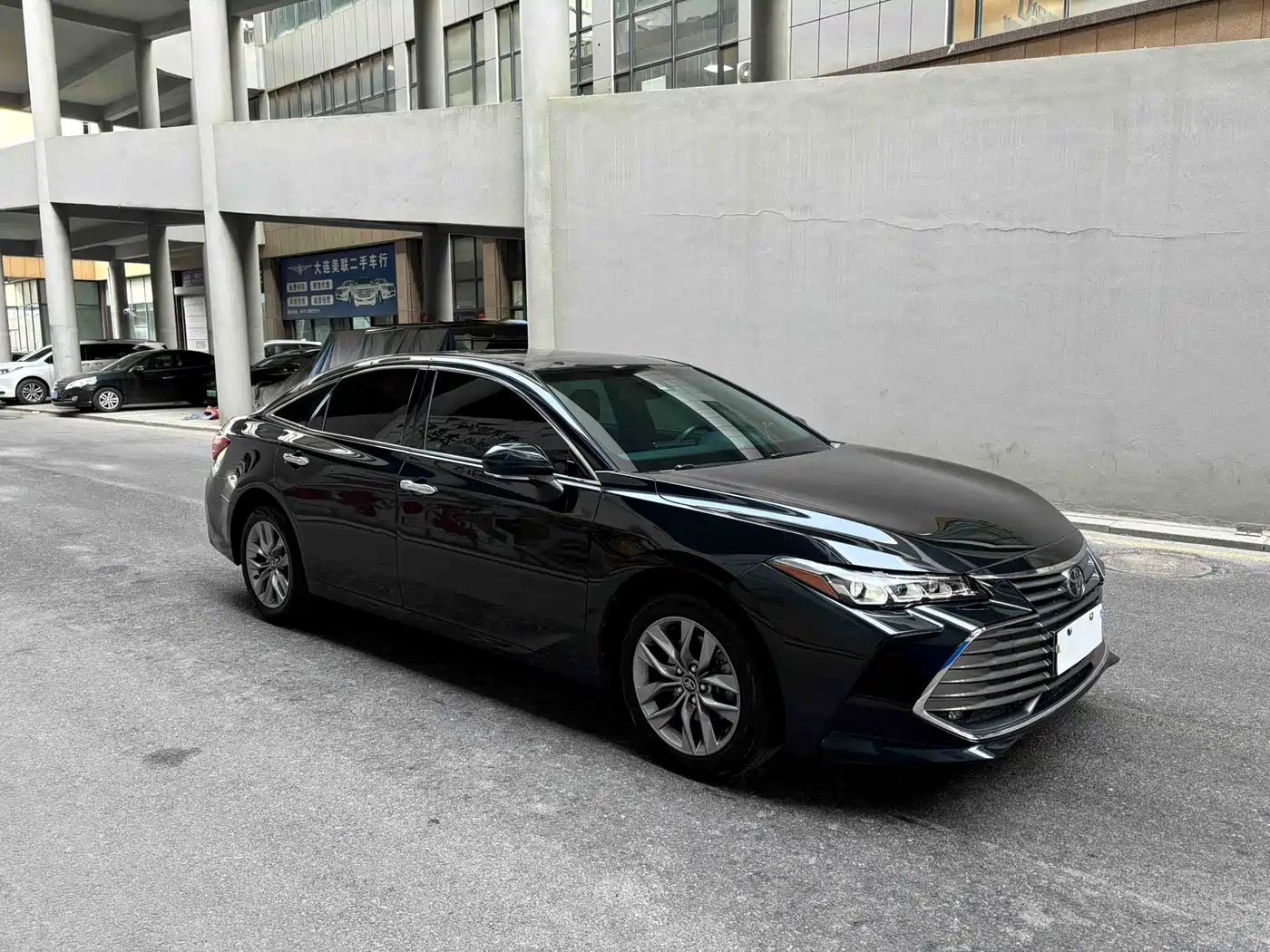Toyota Avalon 2019 2.0L Luxury Edition (China VI) фото 3