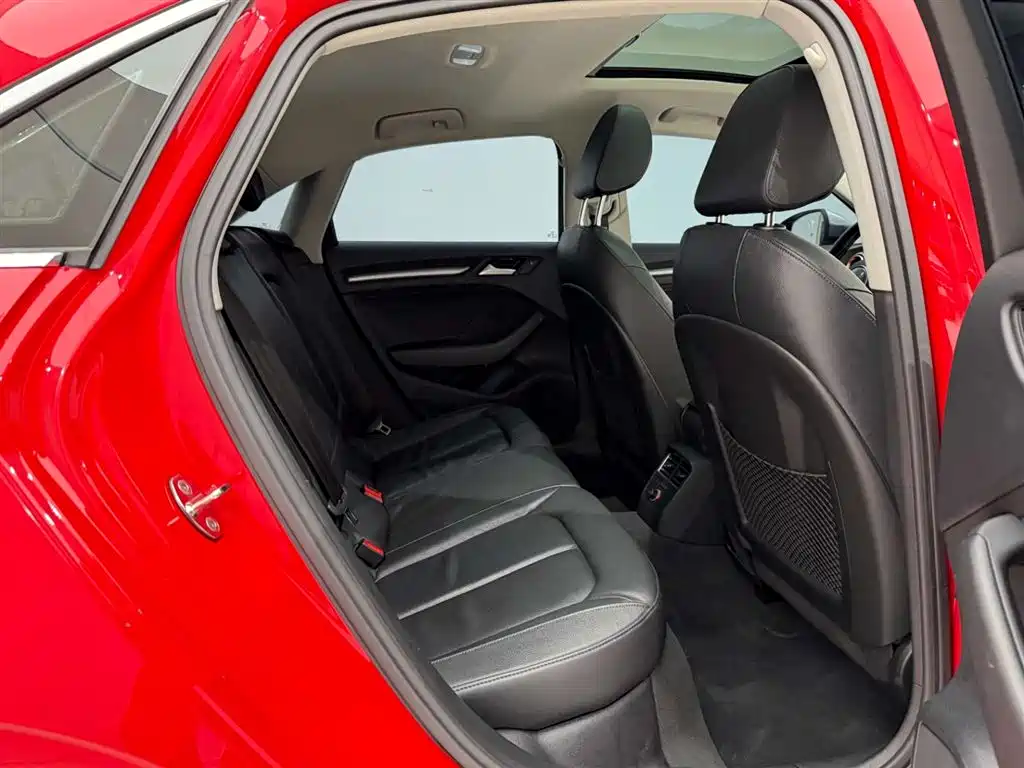 Audi A3 2015 Limousine 40 TFSI Automatic Comfort фото 20