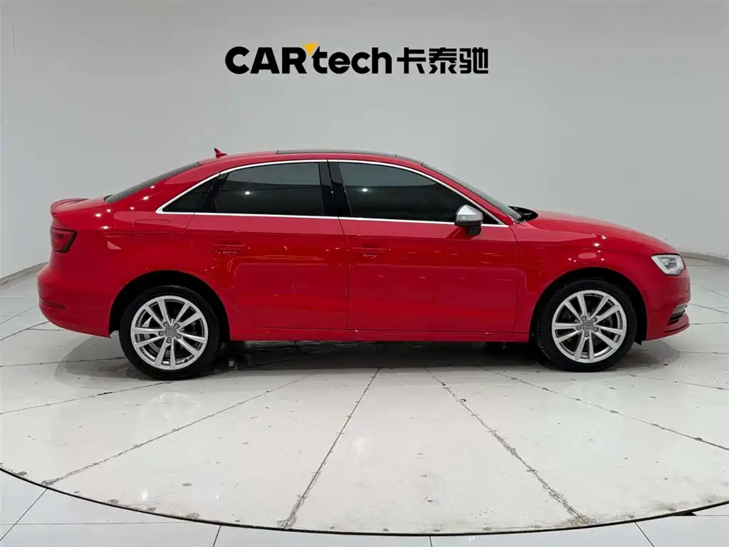 Audi A3 2015 Limousine 40 TFSI Automatic Comfort фото 12