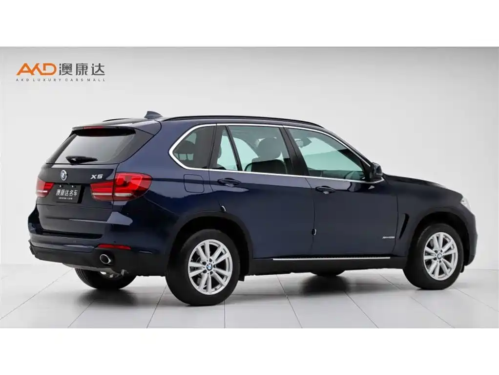 BMW X5 (Import) 2015 xDrive28i фото 3