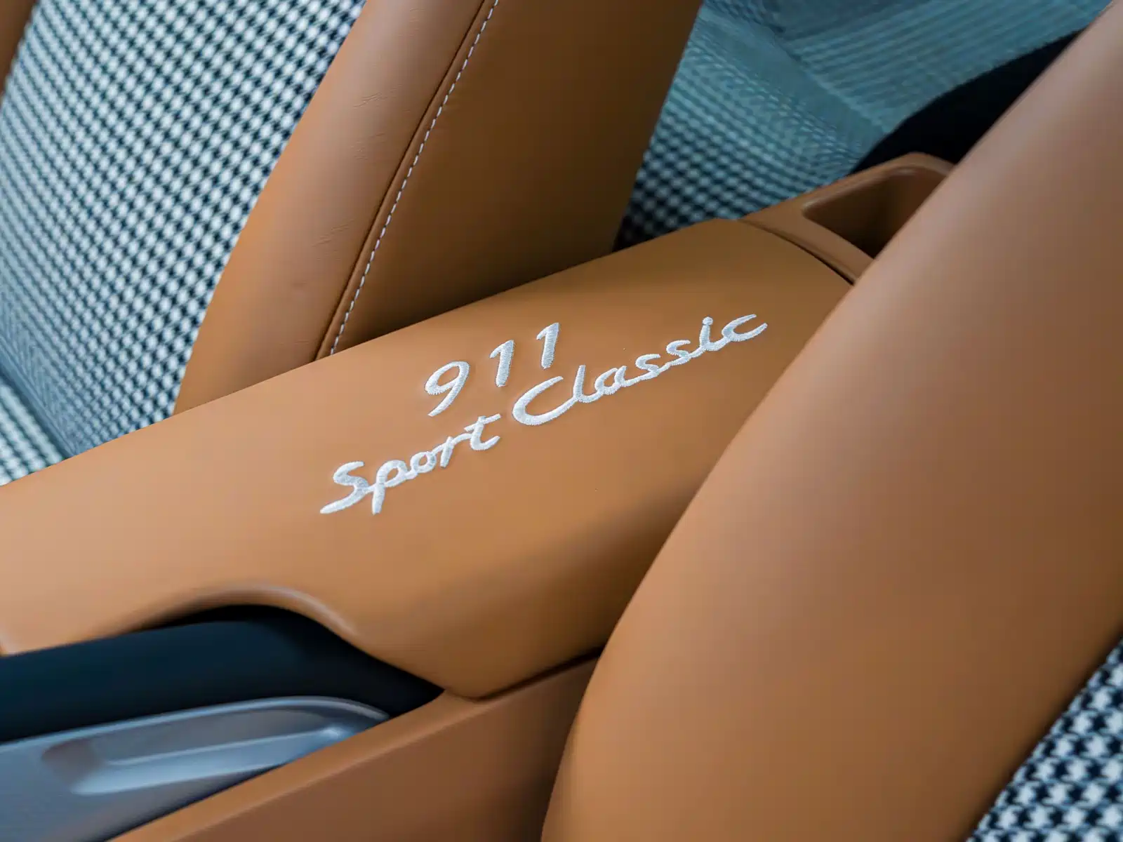 صورة 12 - Porsche 911