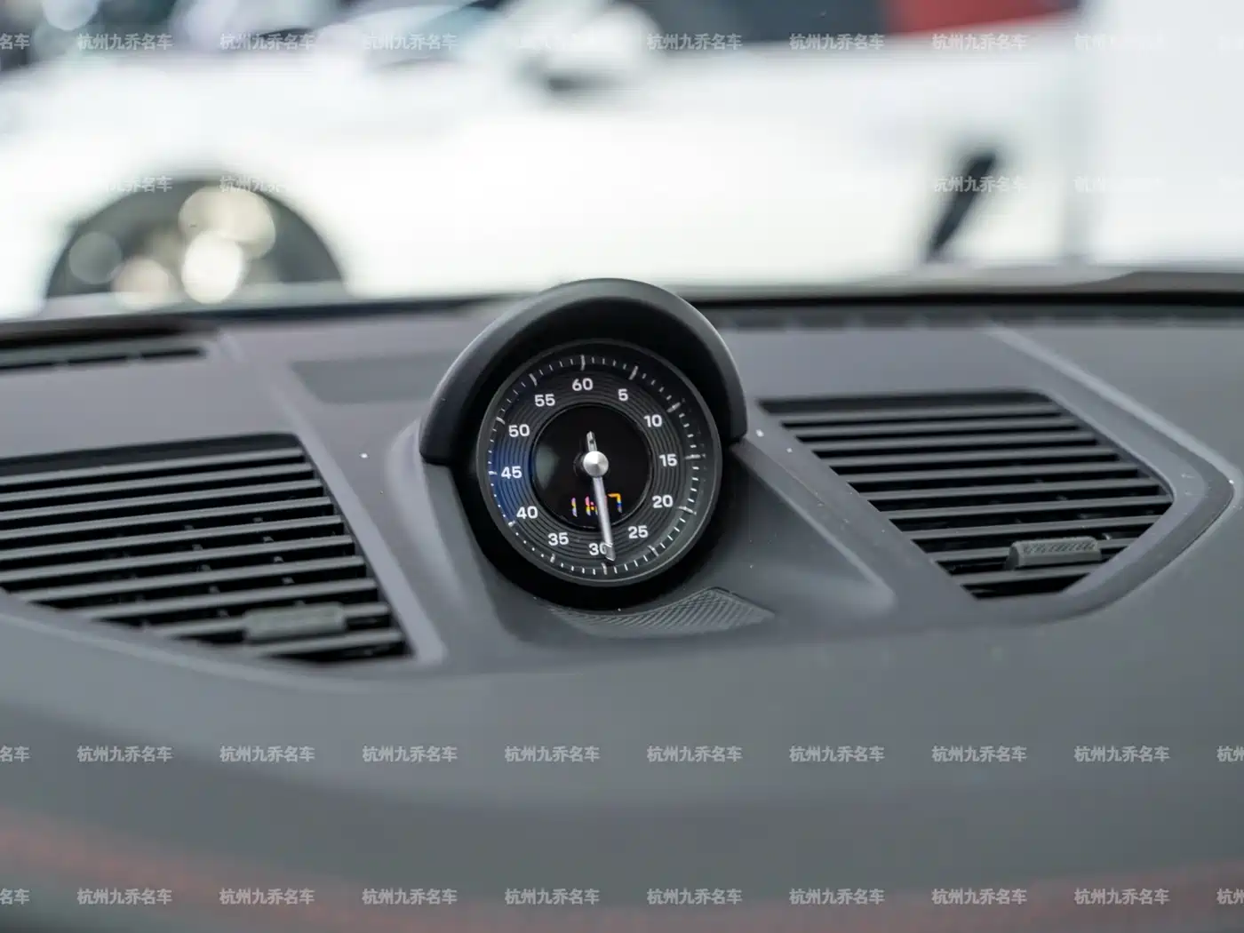 Porsche 911 2023 Carrera 3.0T фото 25