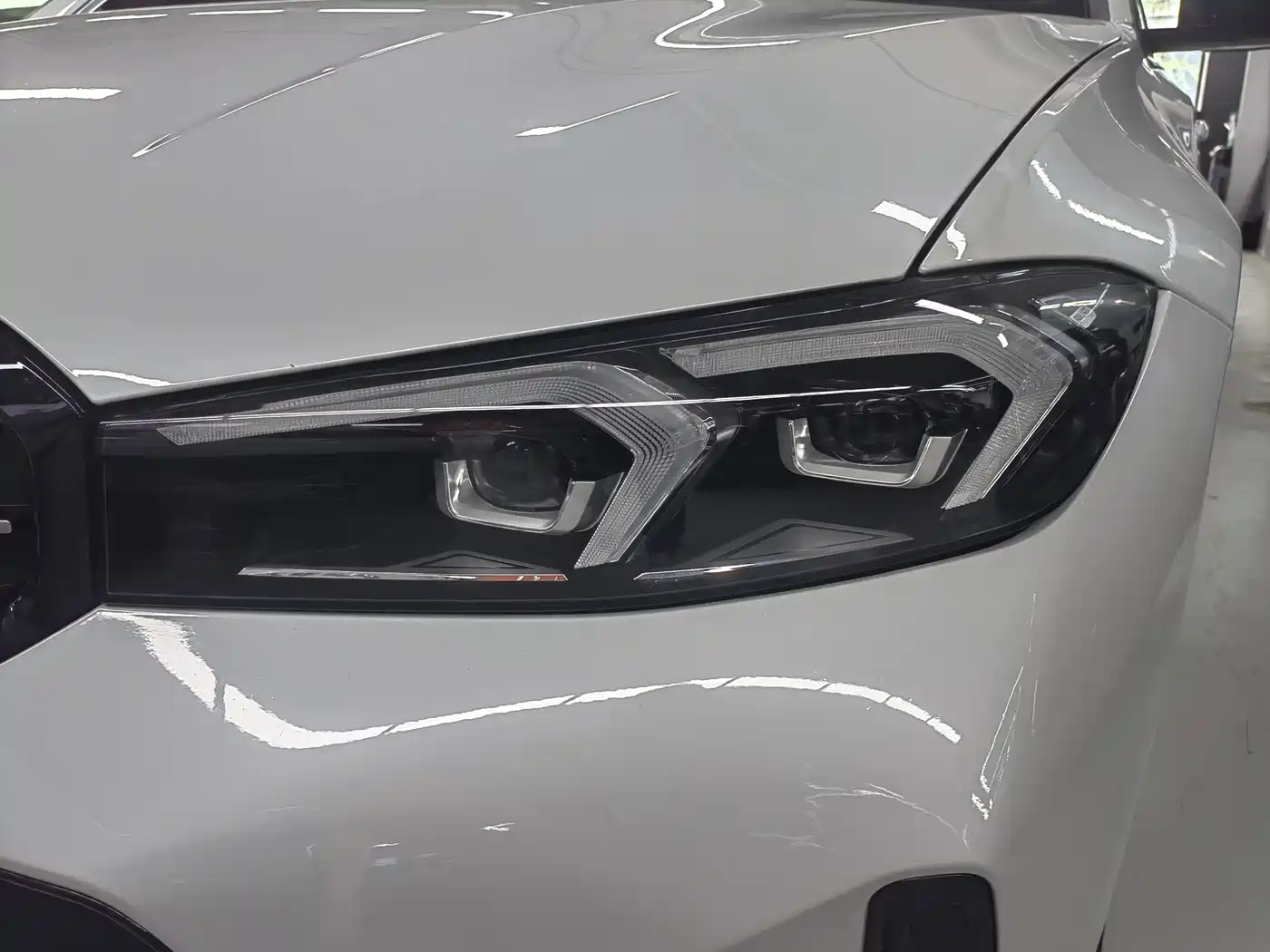 BMW 3 Series 2024 325i M Sport Package фото 14