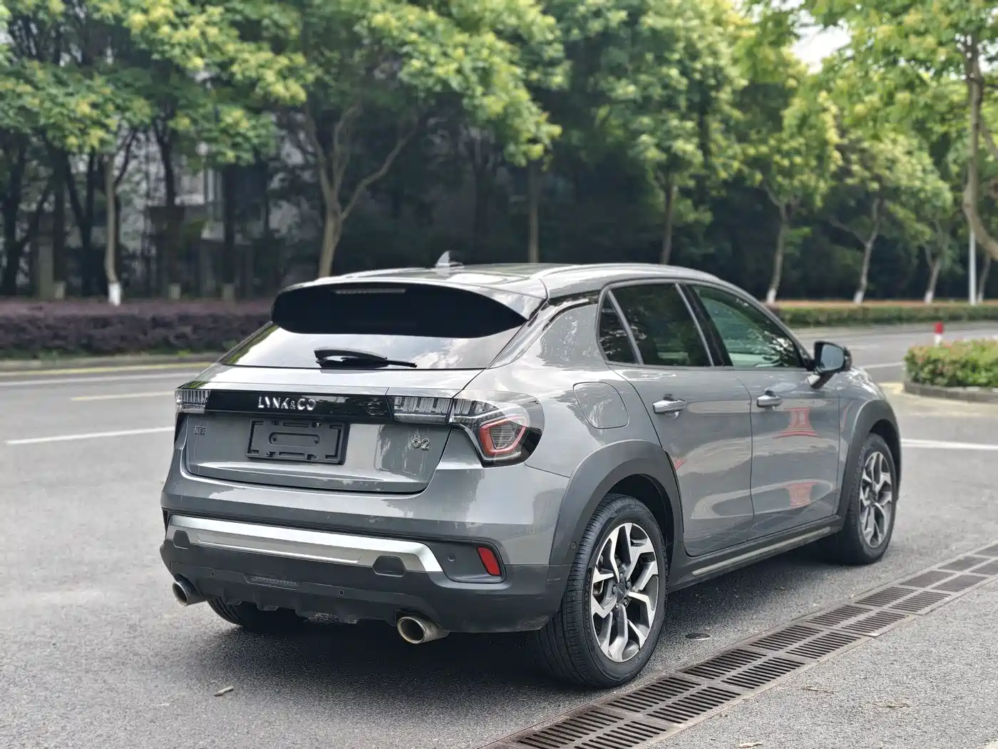 Lynk & Co 02 2019 1.5T DCT FWD Jin Pro Version China VI фото 6