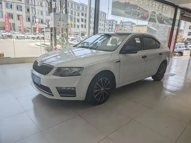 SKODA OCTAVIA