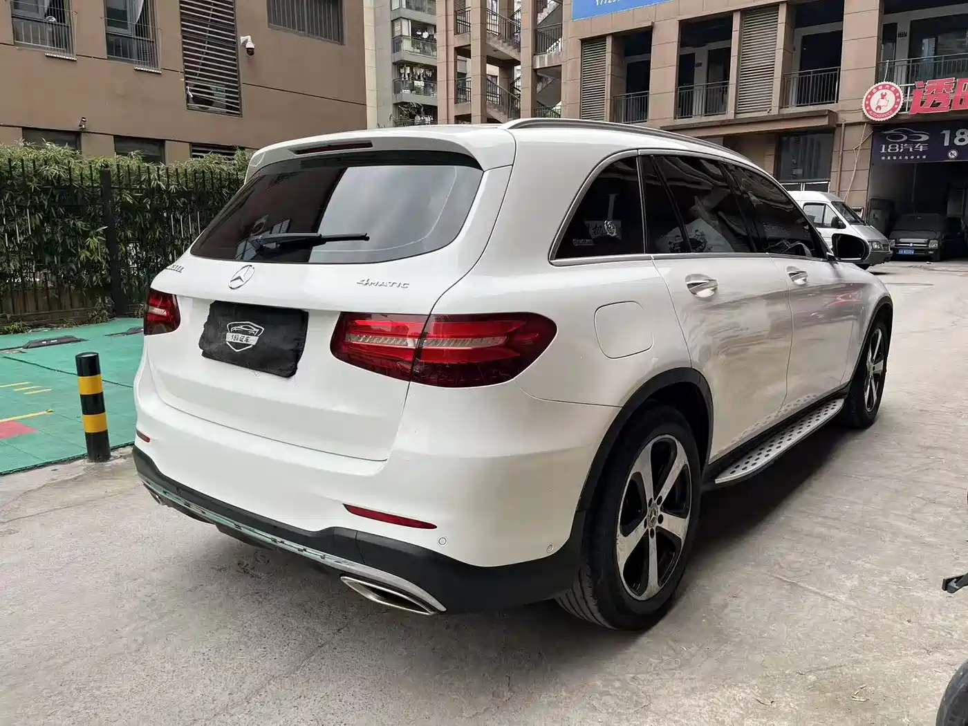 Mercedes-Benz GLC 2019 Facelift GLC 260 L 4MATIC Luxury фото 4