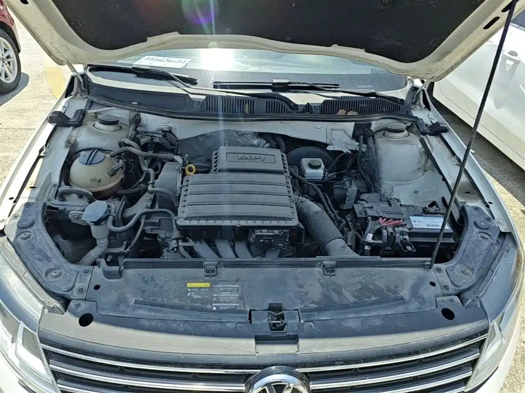 Volkswagen Lavida 2017 1.6L Automatic Trend Edition фото 20
