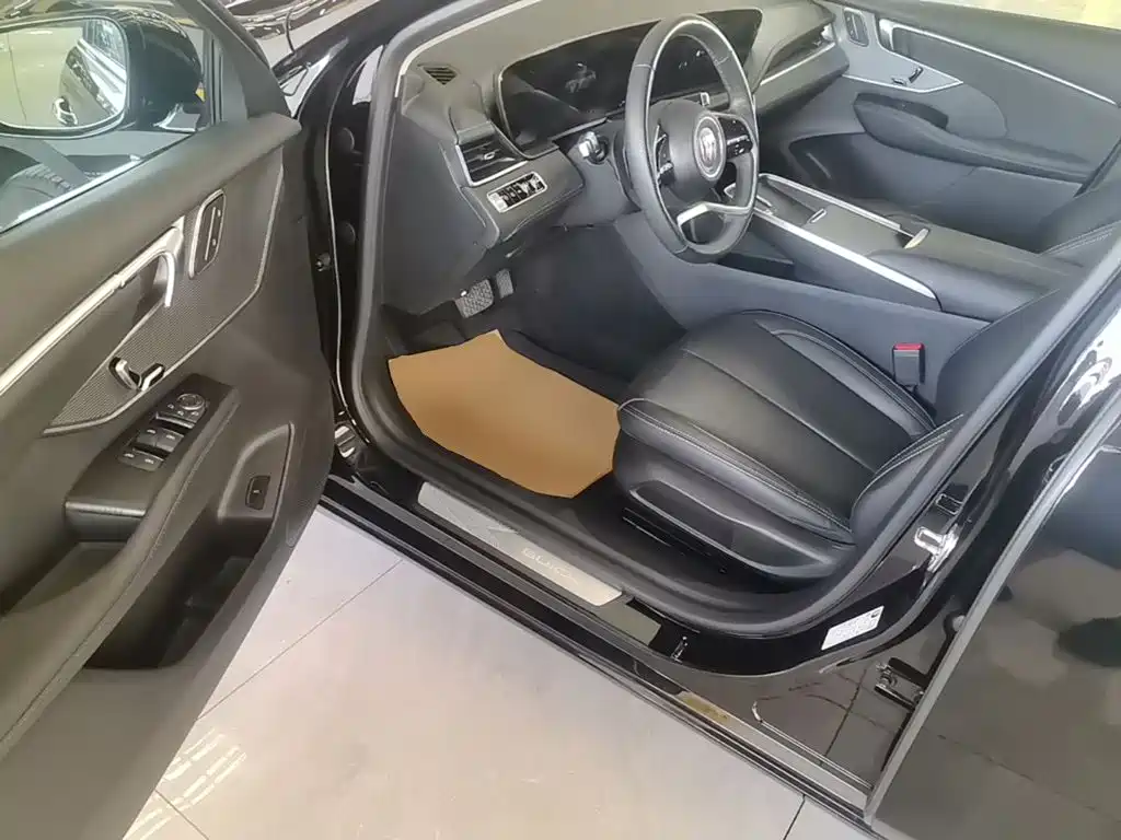 Buick LaCrosse 2024 2024 28T Yuezun Edition