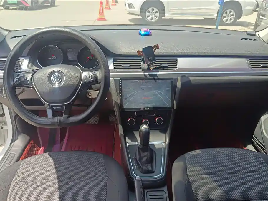 Volkswagen Bora 2016 Model 1.6L Automatic Fashion фото 12