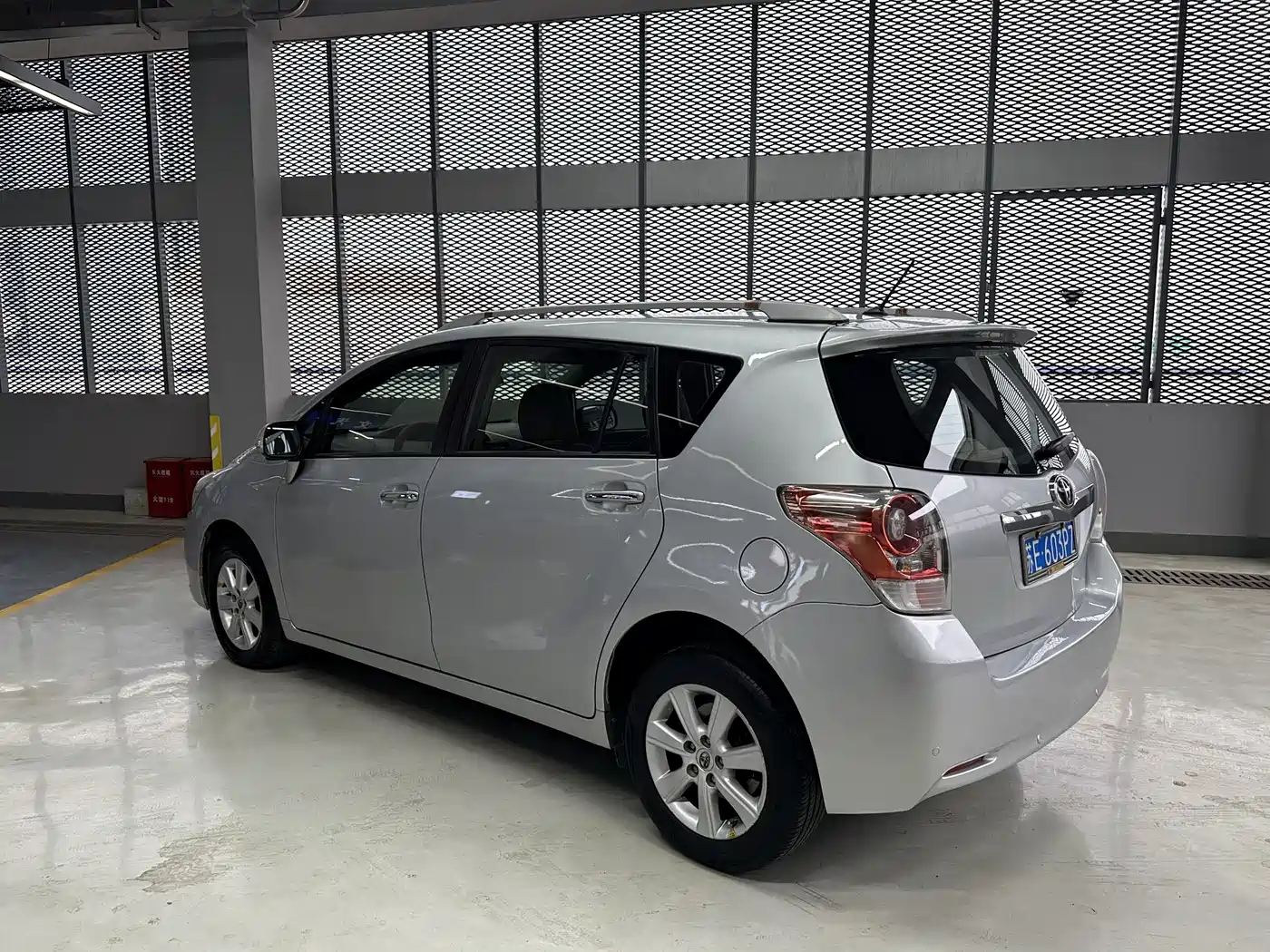 Toyota E'Z 2012 180G CVT Comfort Multi-function Edition фото 9