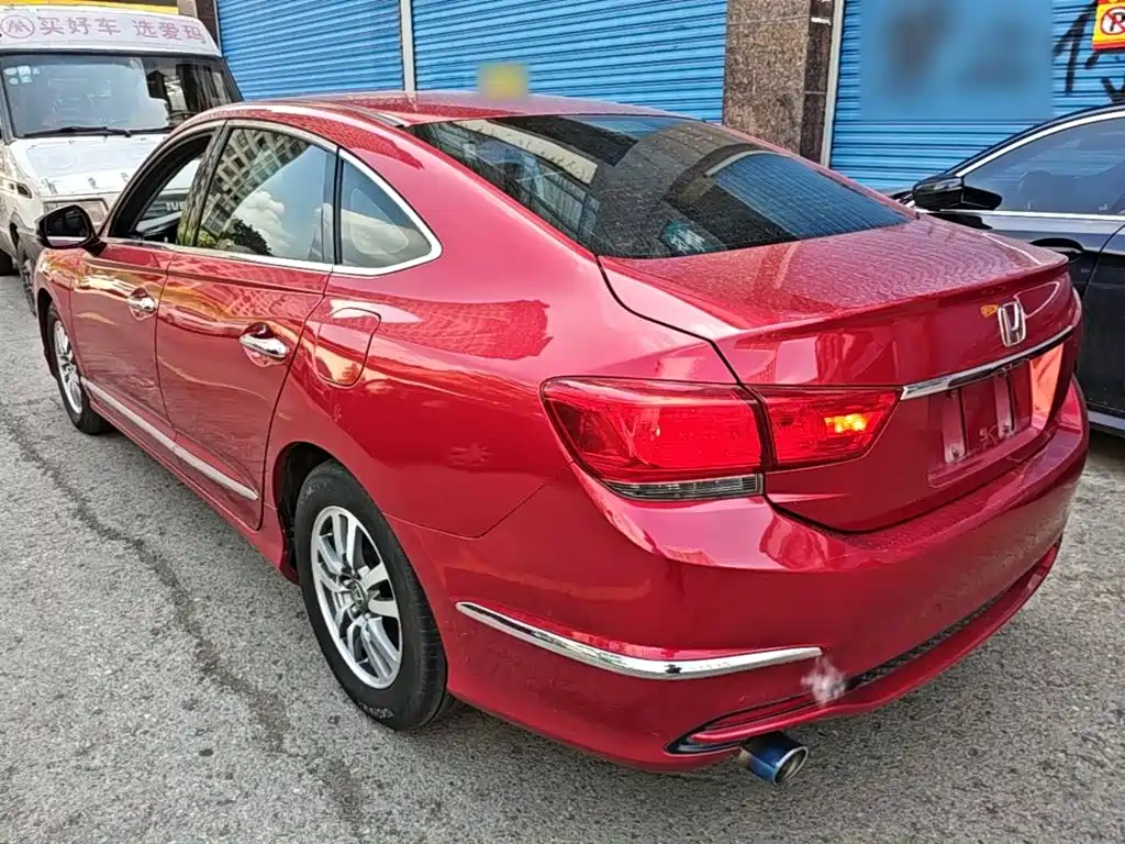 Honda Spirior 2015 2015 2.0L Premium Edition