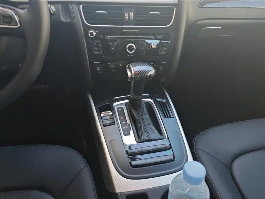 Audi A4L 2013 35 TFSI Automatic Standard фото 16