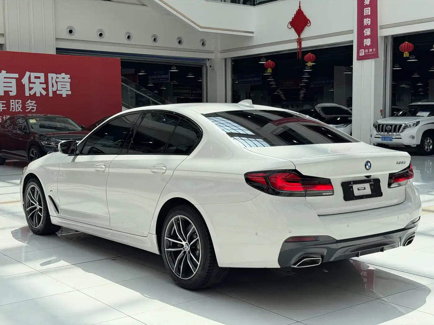 BMW 5 Series (Import) 2022 Model Second Facelift 525i M Sport Package фото 18