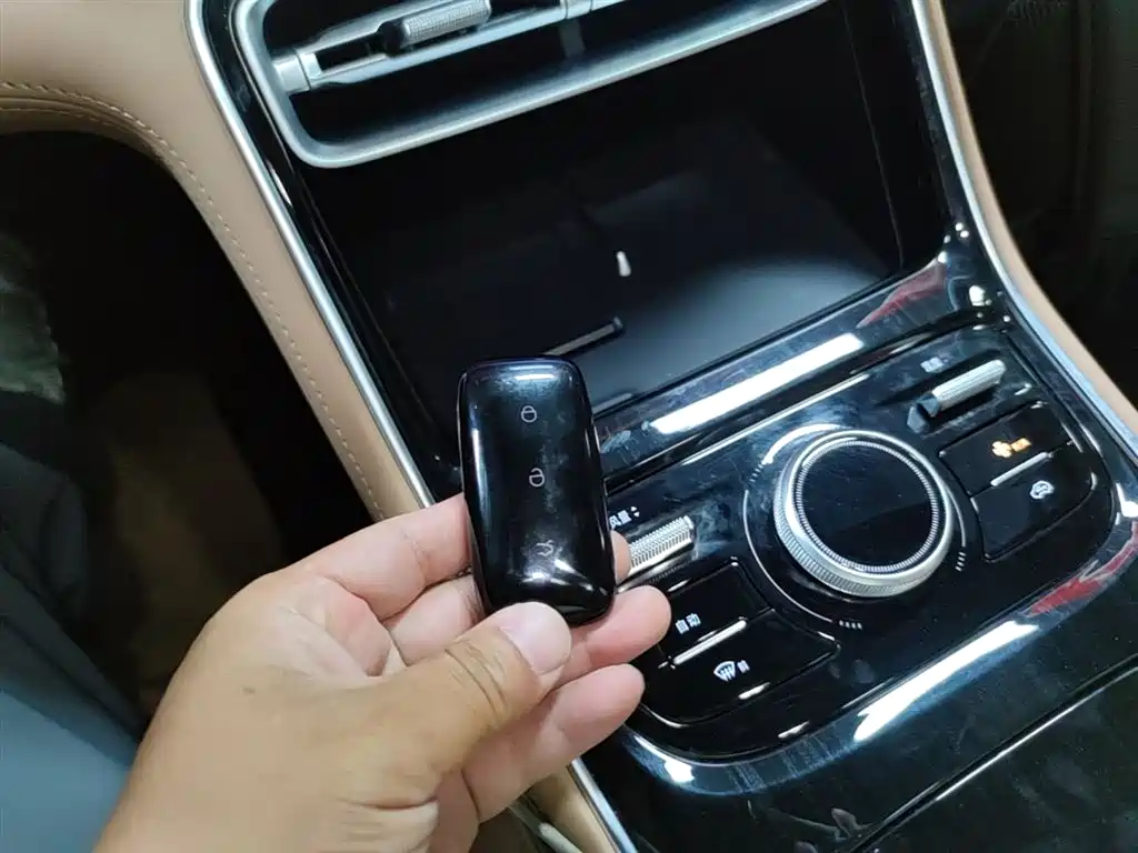 Geely Galaxy Galaxy A7 2025 EM-i фото 9
