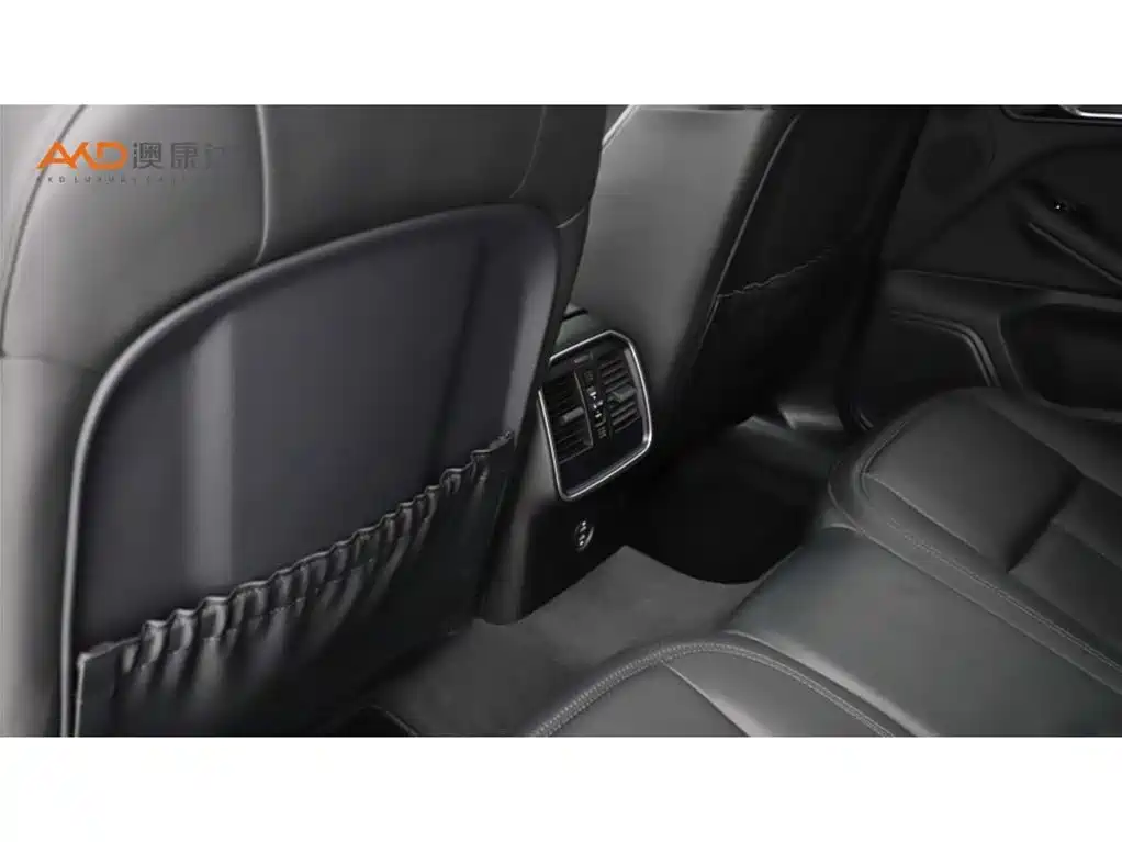 Porsche Macan 2022 Macan 2.0T фото 9