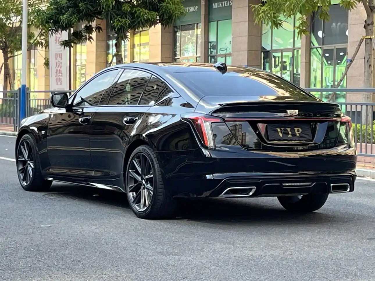Cadillac CT5 2023 28T Platinum Style фото 4