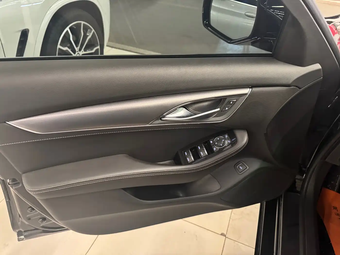 Cadillac CT5 2023 2023 28T Luxury Style (Standard Edition)