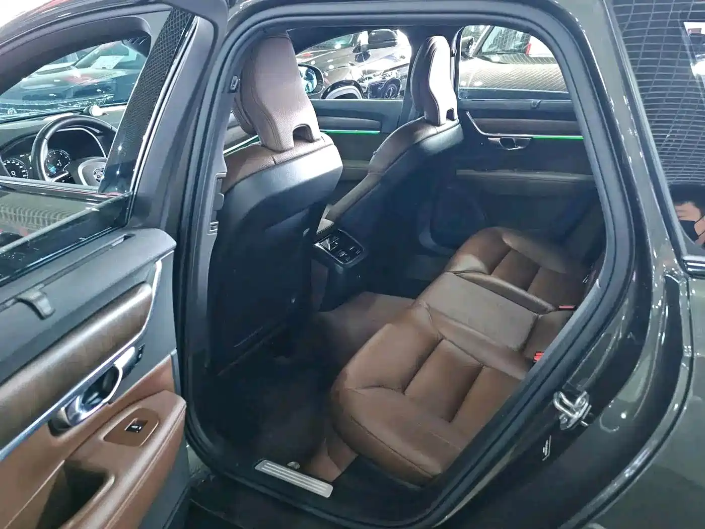 Volvo V90 2021 2021 Model Cross Country B5 AWD Smart Edition