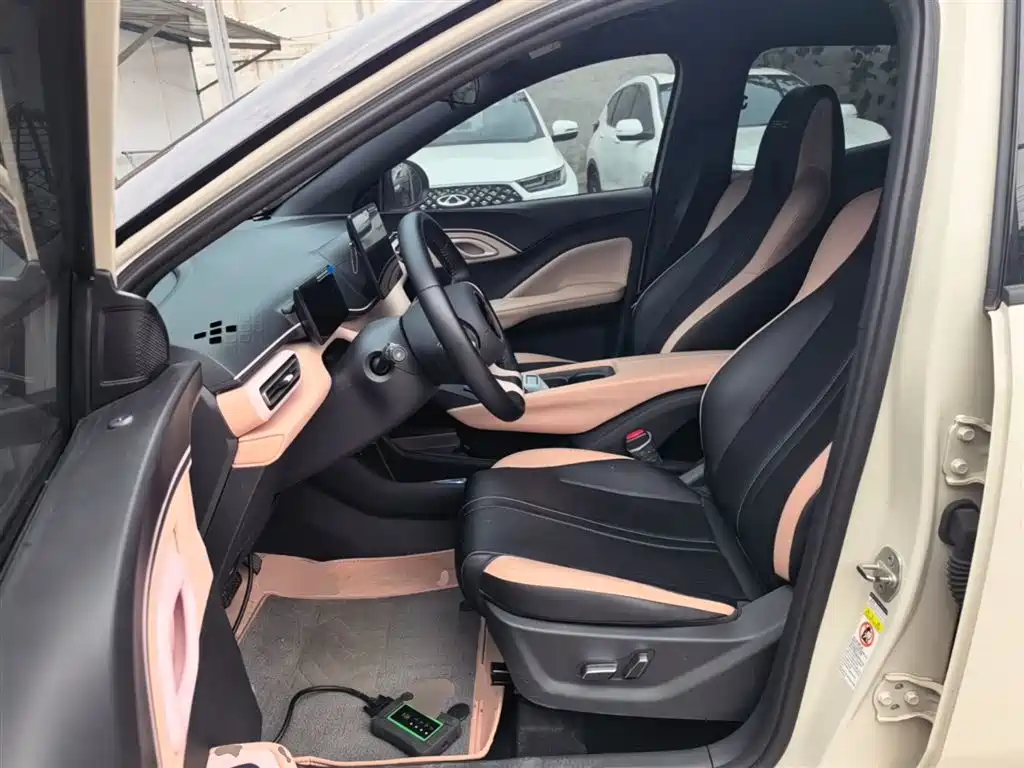 BYD Seagull 2024 Glory Edition 405km Soaring Edition фото 15