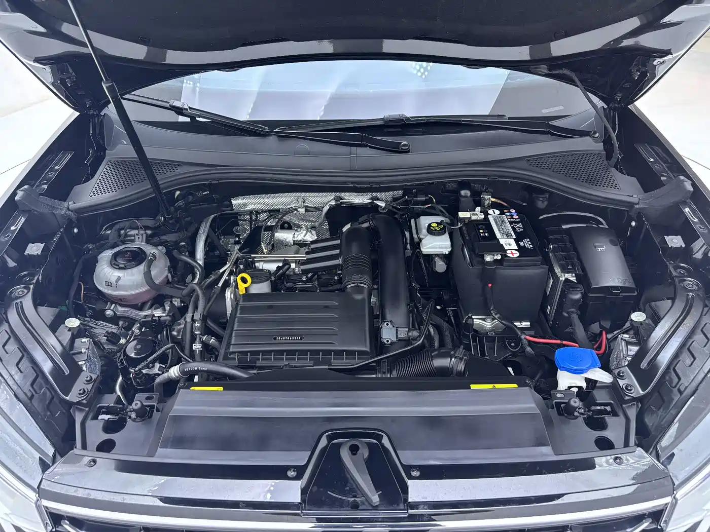 Volkswagen Tayron 2023 280TSI 2WD Luxury Plus Advanced Edition фото 21