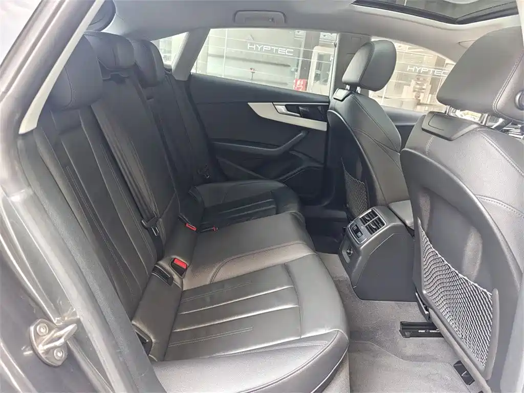 Audi A5 (Import) 2023 Sportback 40 TFSI quattro Luxury Dynamic фото 7