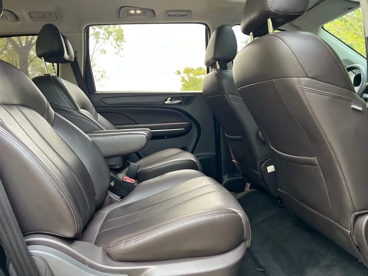 GAC Trumpchi Trumpchi M6 2019 270T Automatic Luxury (7-seater) China V фото 11