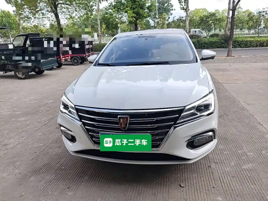 Фото 3 - Roewe i5
