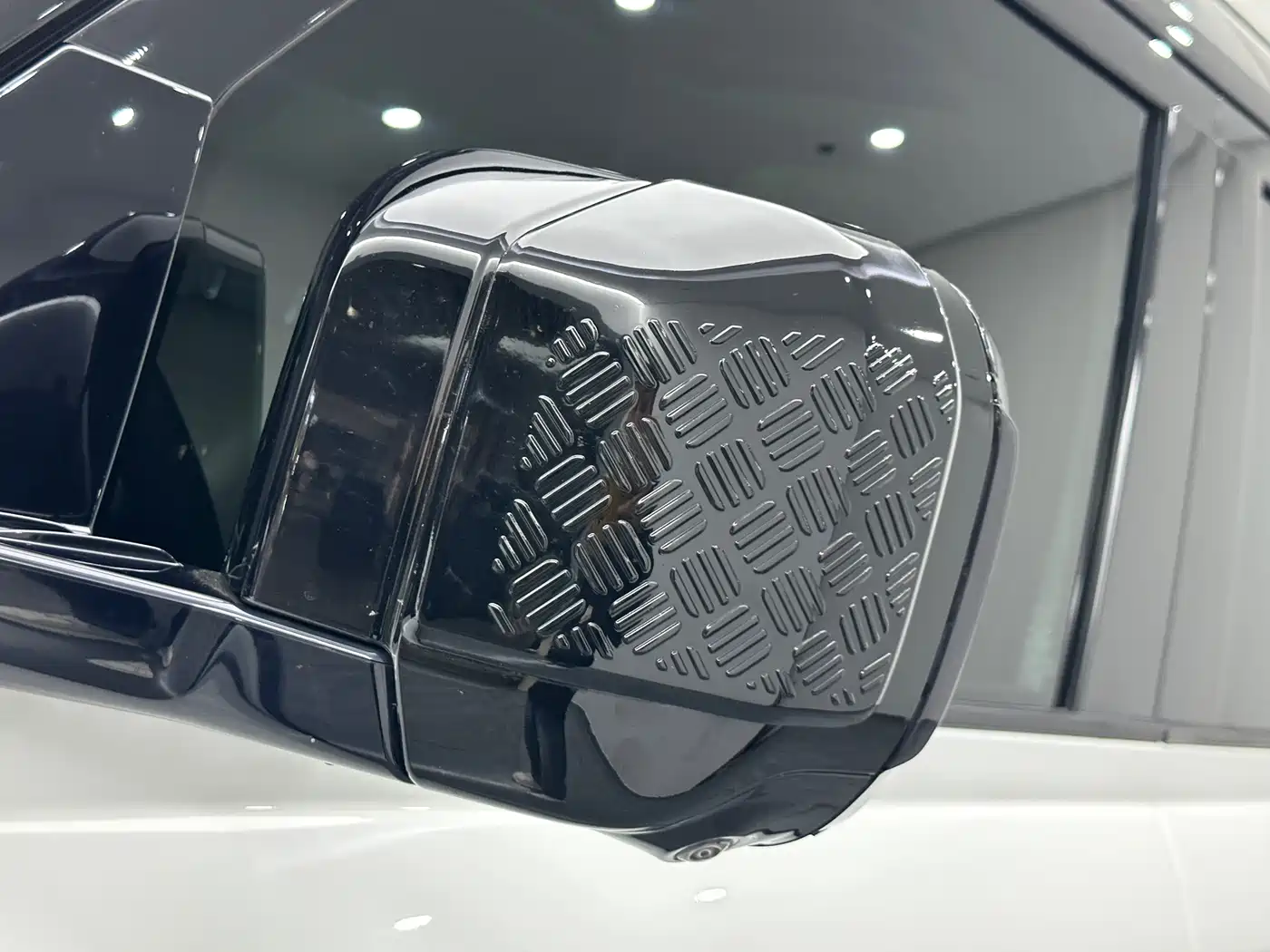 Land Rover Defender 2021 2022 110 P400 Dark Special Edition