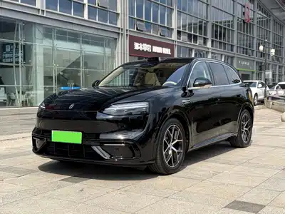 AITO M6