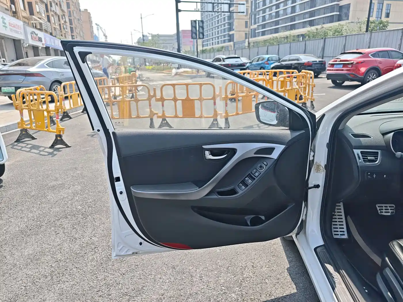 Hyundai Langdong 2016 1.6L Automatic Premium Edition фото 13