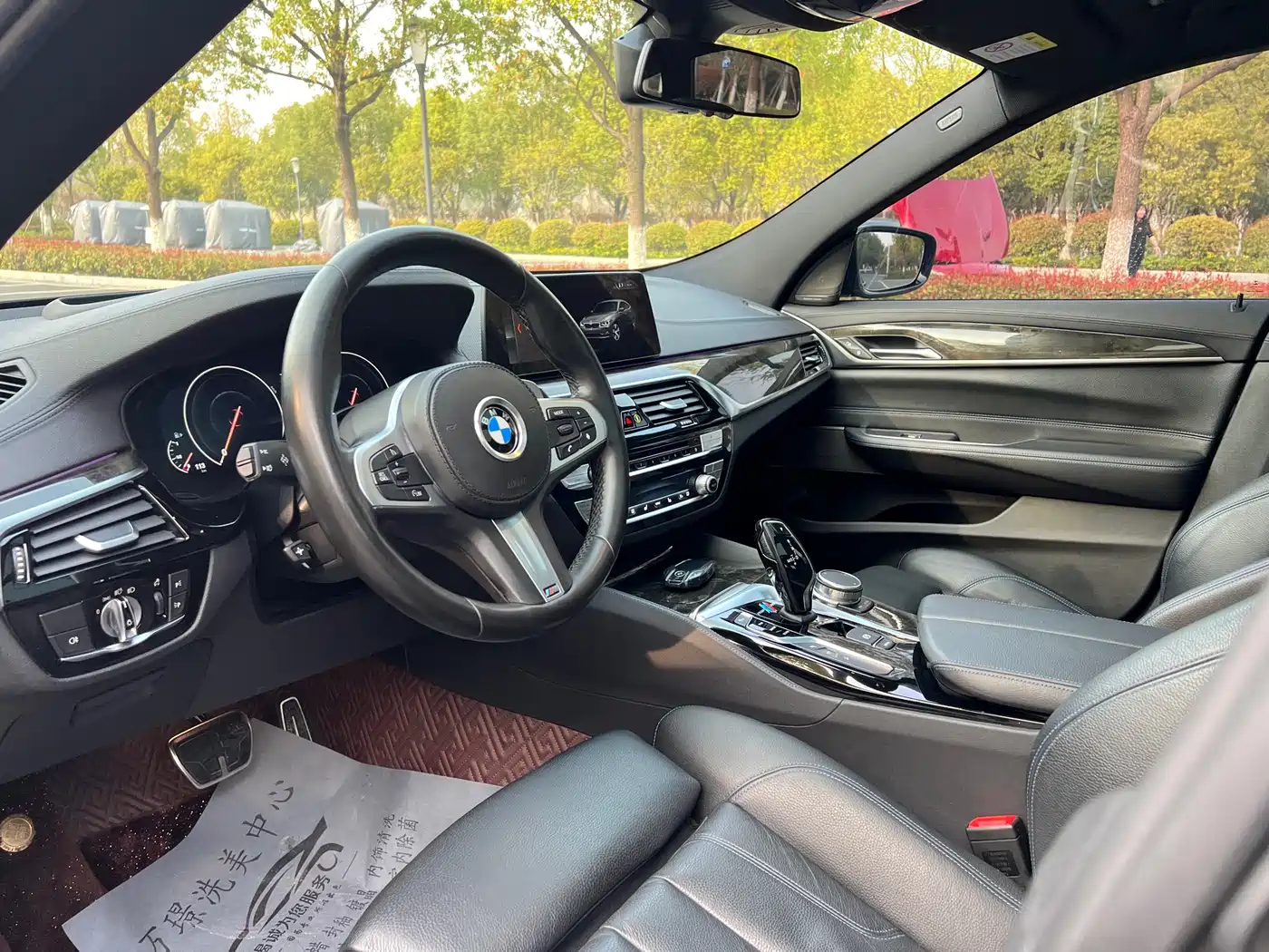 BMW 6 Series GT 2019 630i M Sport Package фото 10