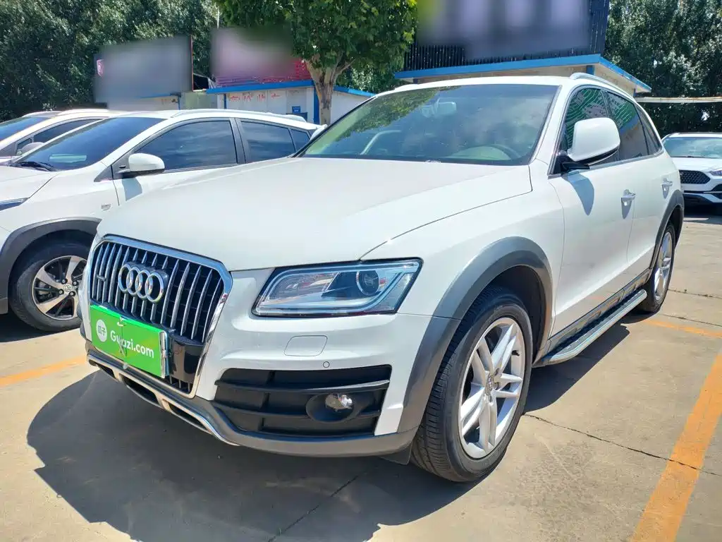 Audi Q5 2018 2017 Plus 40 TFSI Technology