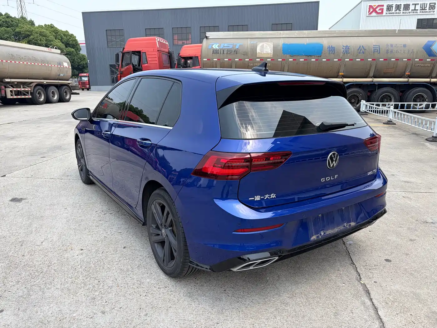 Volkswagen Golf 2021 280TSI DSG R-Line фото 16
