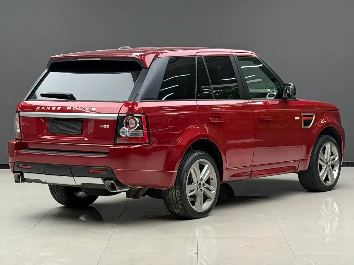 Land Rover Range Rover Sport 2013 5.0 NA V8 HSE Red Limited Edition фото 2