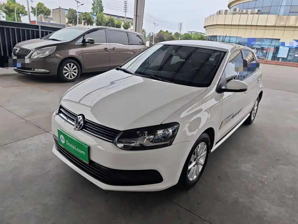 Volkswagen Polo 2016 1.4L Automatic Trend