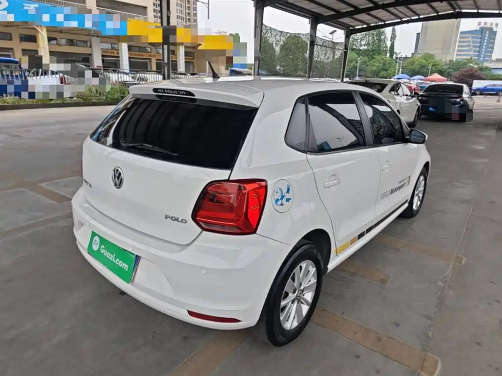 Volkswagen Polo 2016 1.4L Automatic Trend фото 7
