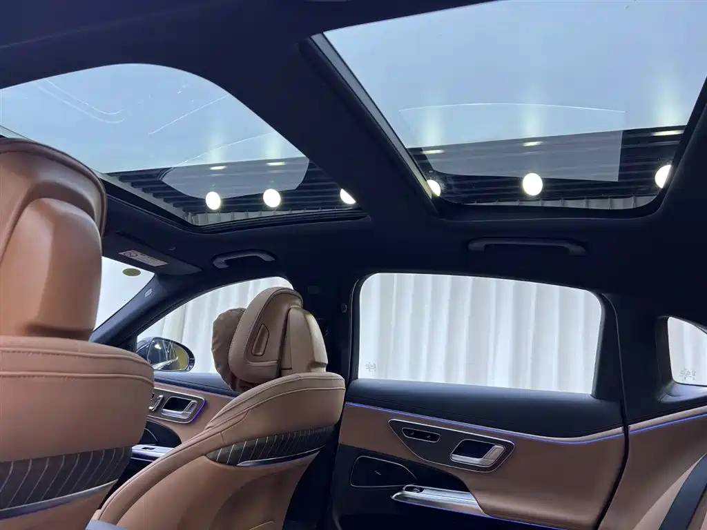 Mercedes-Benz E-Class New Energy 2024 E 350 e L Plug-in Hybrid Sedan фото 23